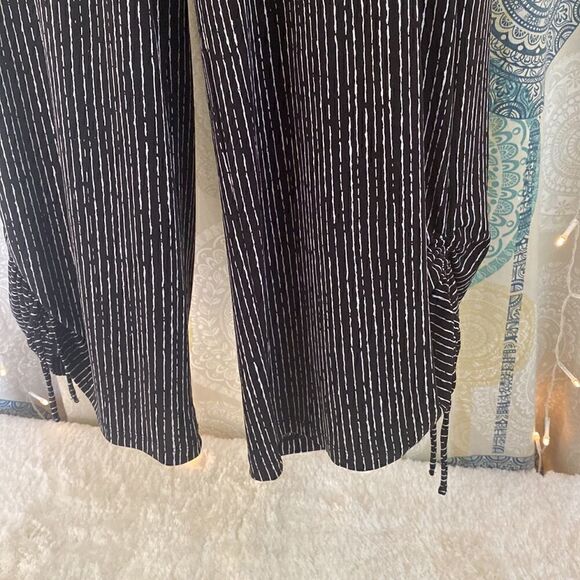 Rafaella comfort, striped pants. Womens M. NWOT. - Picture 4 of 6